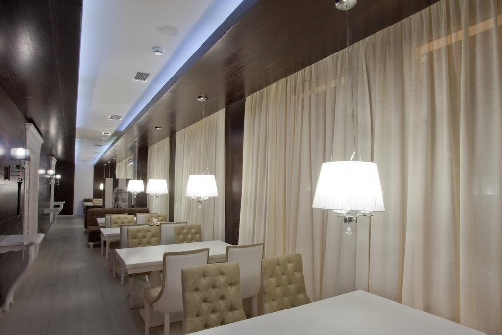 Orly Park-Hotel เคียฟ ภายนอก รูปภาพ